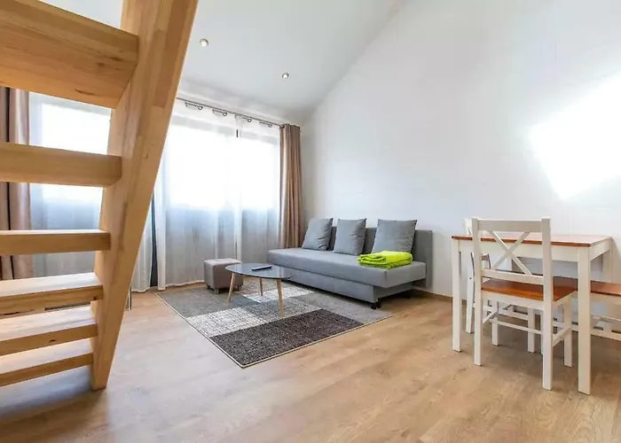 Domaine Des Ecuries - Appartements Meubles A Talloires