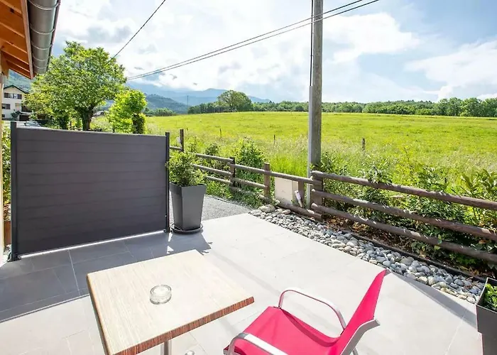 Domaine Des Ecuries - Appartements Meubles A Talloires