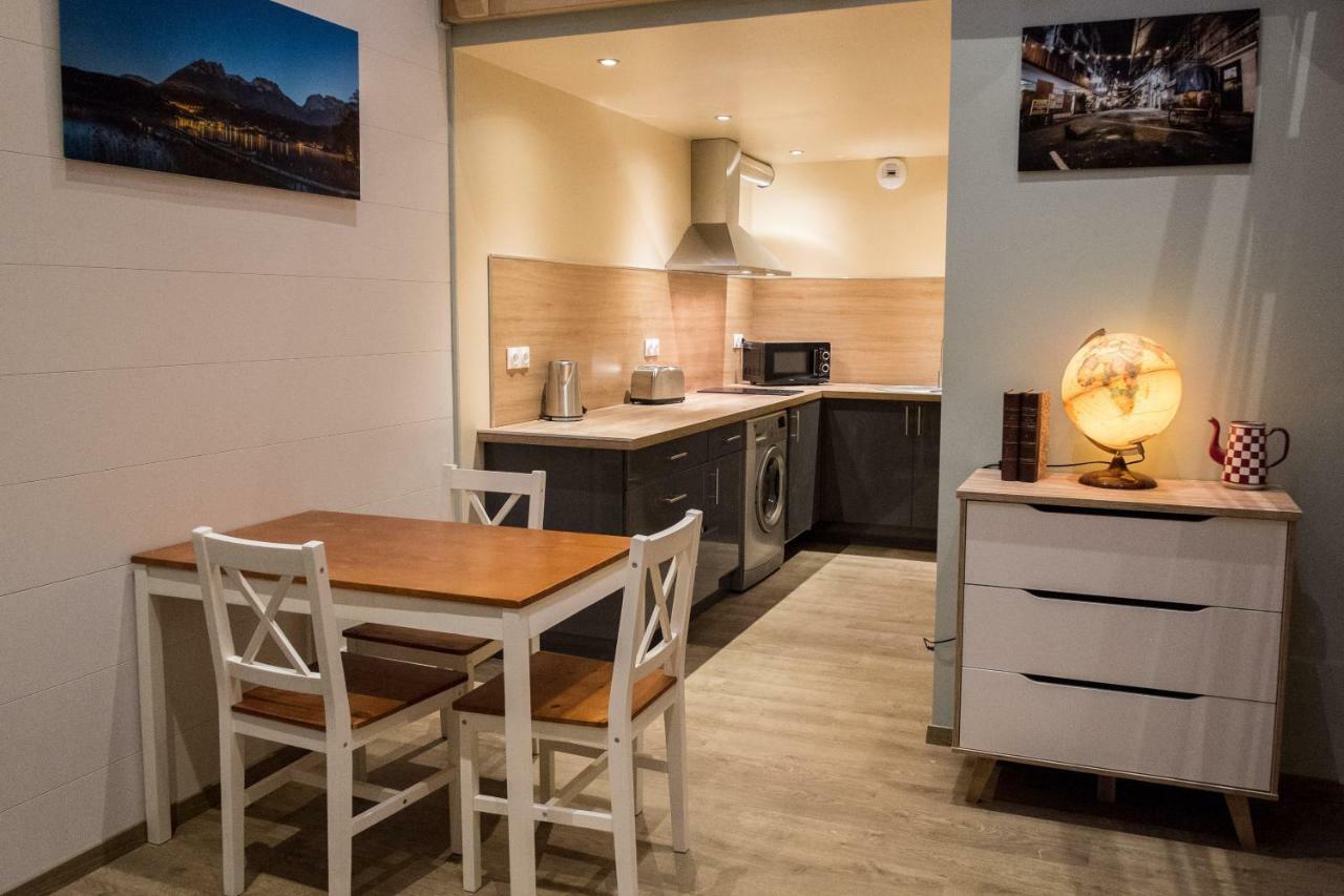 Apartment Domaine Des Ecuries - Meubles A